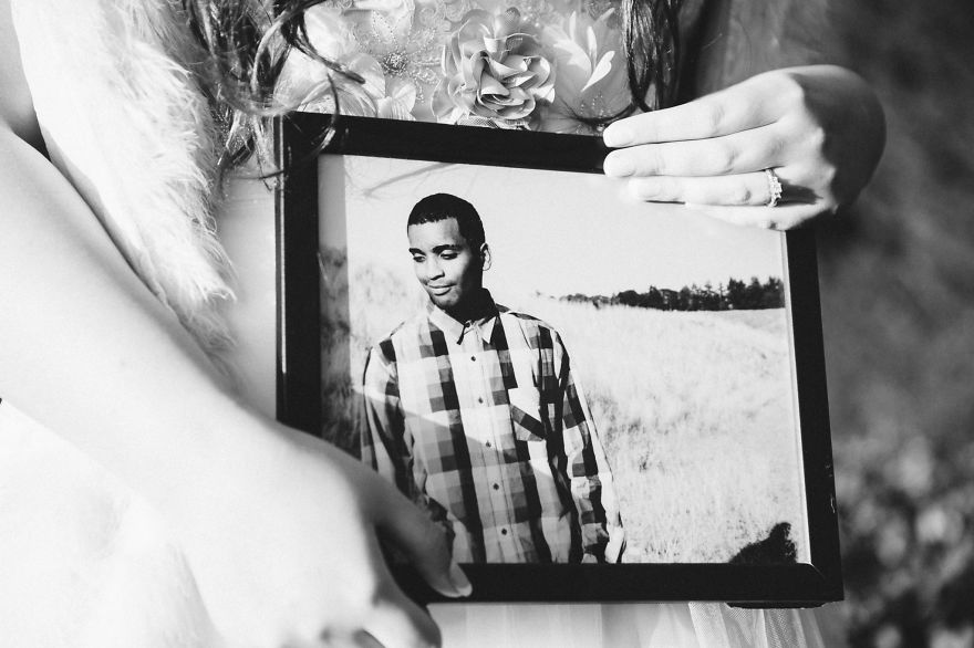 Memorial Photo Shoot: Fiancé Passed Away One Month Before Wedding Day