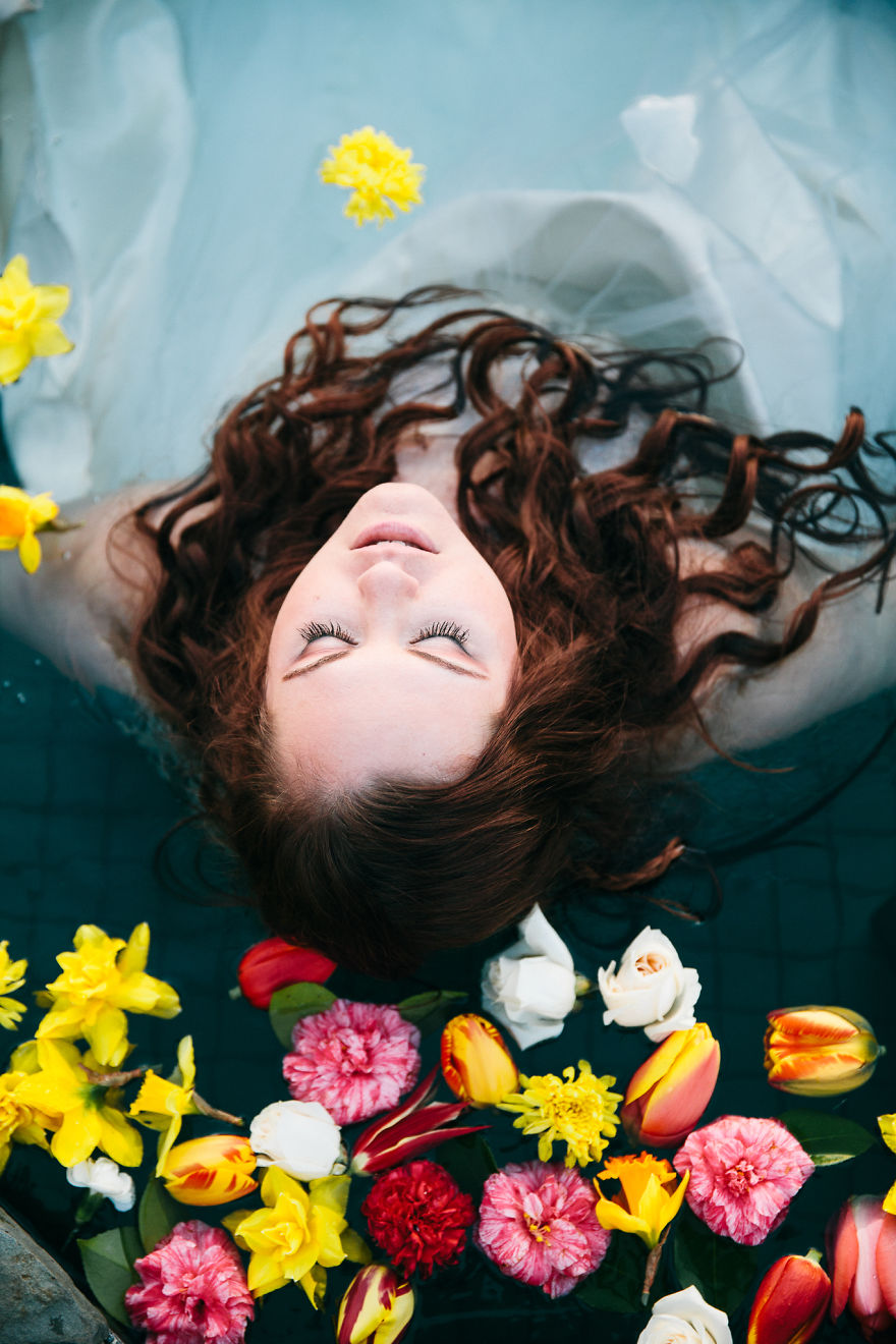 Memorial Photo Shoot: Fiancé Passed Away One Month Before Wedding Day