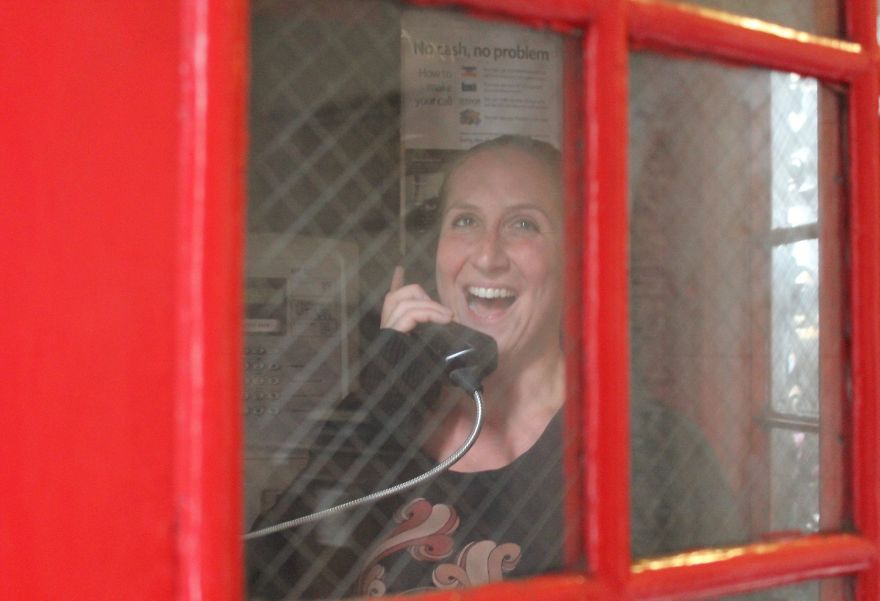 I Travel Around The World And Photograph Payphones Before They Are Gone