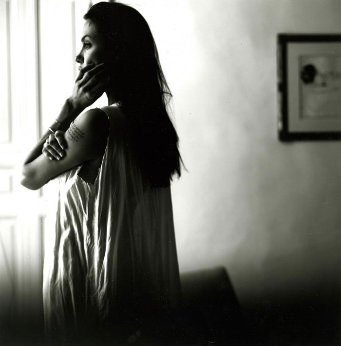 Brad Pitt’s Intimate Photos Of Angelina Jolie Offer A B&W Glimpse Into Their Family Life Brad Pitt’s Intimate Photos Of Angelina Jolie Offer A B&W Glimpse Into Their Family Life