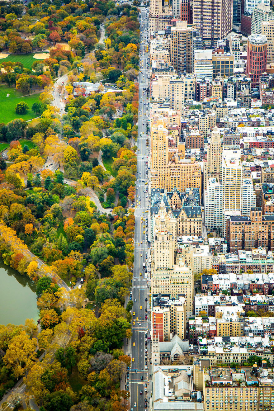 Incredible Contrast Between Two Worlds: The City Vs. Central Park, New York Incredible Contrast Between Two Worlds: The City Vs. Central Park, New York