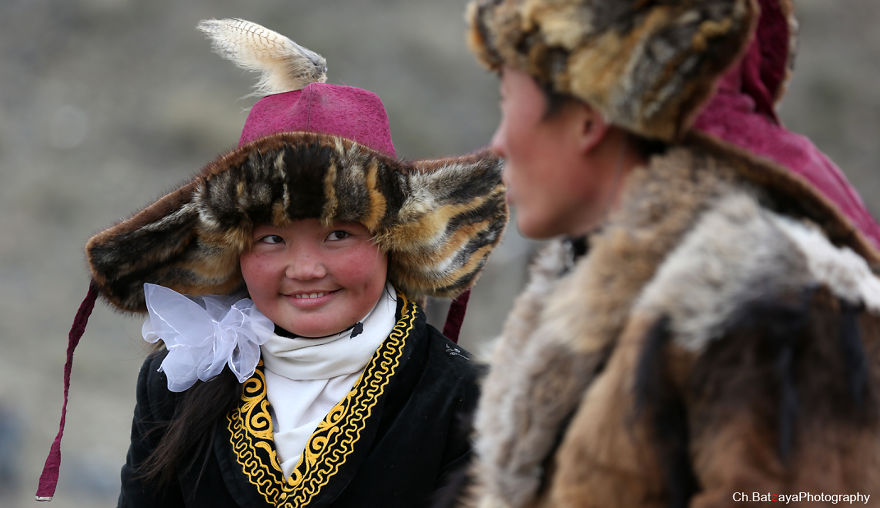 Moments From The Golden Eagle Festival In Mongolia Moments From The Golden Eagle Festival In Mongolia