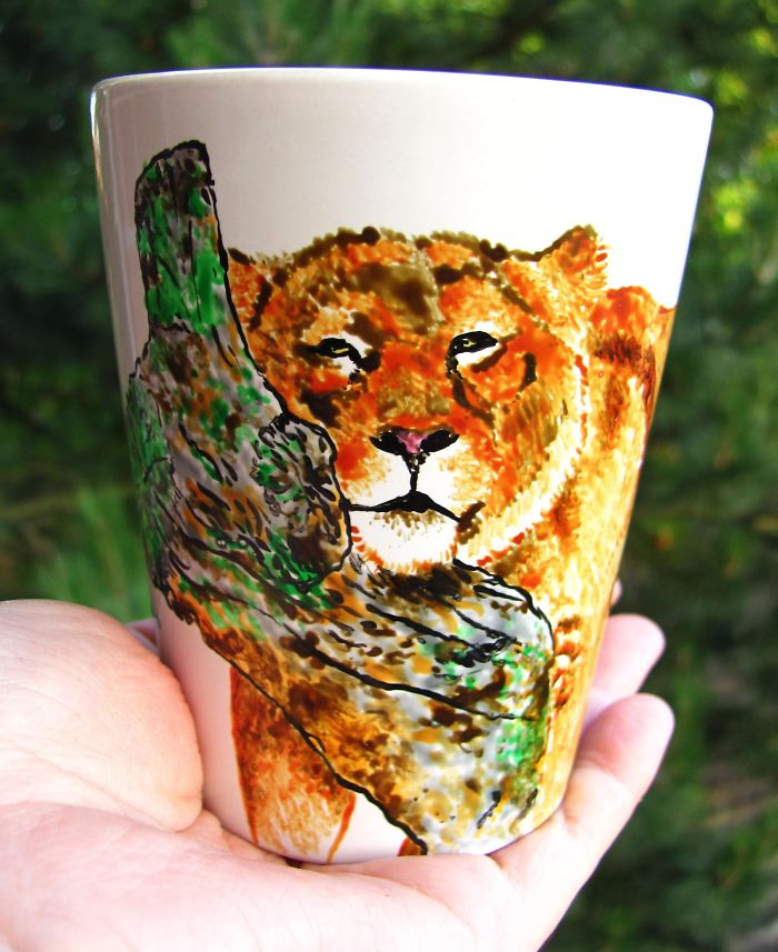 I Paint Animals On Boring Cups To Make Them Special
