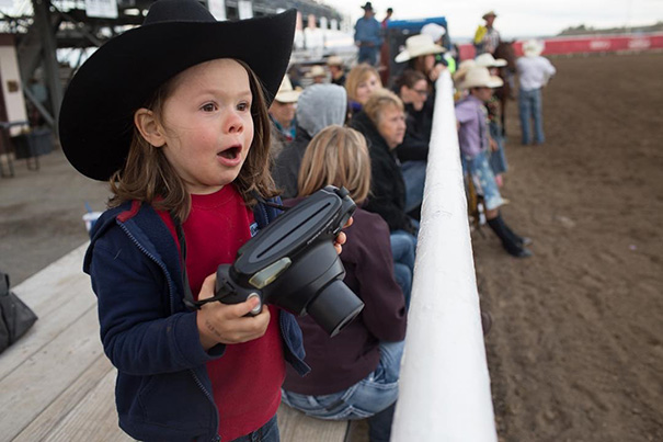 5-Year-Old Hawkeye Became The Youngest National Geographic Photographer And Now He’s Making A Book 5-Year-Old Hawkeye Became The Youngest National Geographic Photographer And Now He’s Making A Book