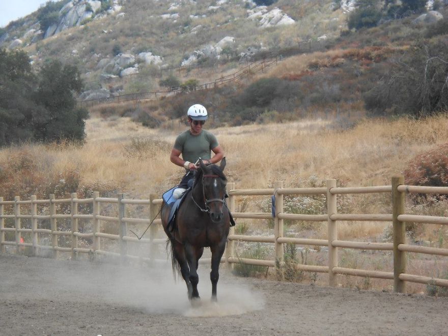 Inspiring Story Of A Double Amputee Soldier Who Doesn’t Let The Injury Stand In His Way Inspiring Story Of A Double Amputee Soldier Who Doesn’t Let The Injury Stand In His Way