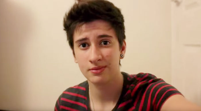 Trans Teen Takes A Selfie Every Day For 3 Years To Show His Dramatic Transformation Into A Man Trans Teen Takes A Selfie Every Day For 3 Years To Show His Dramatic Transformation Into A Man