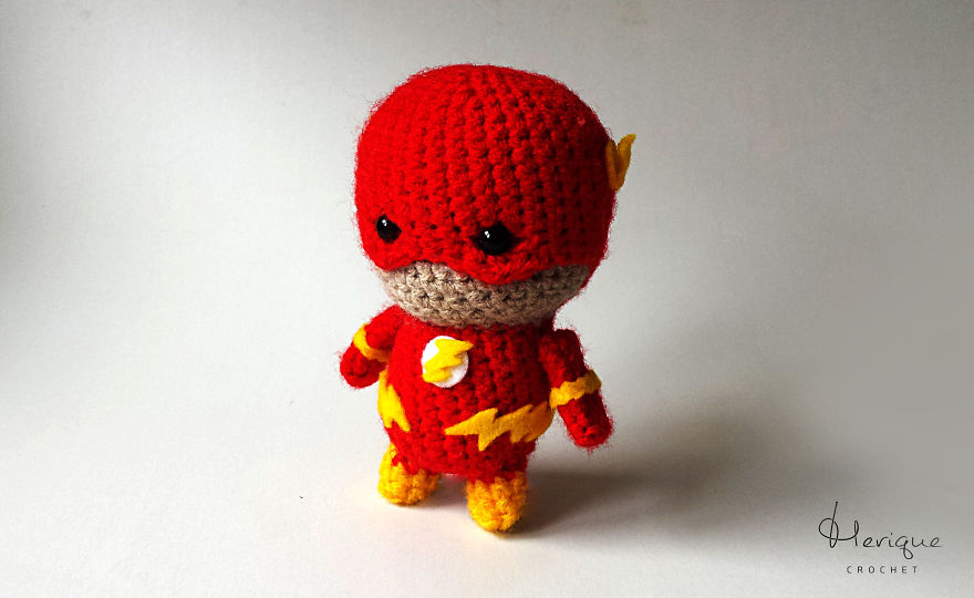 I Crochet Tiny Superheroes And Carry Them With Me So They’d Save My Day I Crochet Tiny Superheroes And Carry Them With Me So They’d Save My Day