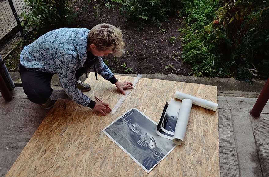 I Hang Woodprints Around Cluj, Romania For People To Find And Take Home I Hang Woodprints Around Cluj, Romania For People To Find And Take Home