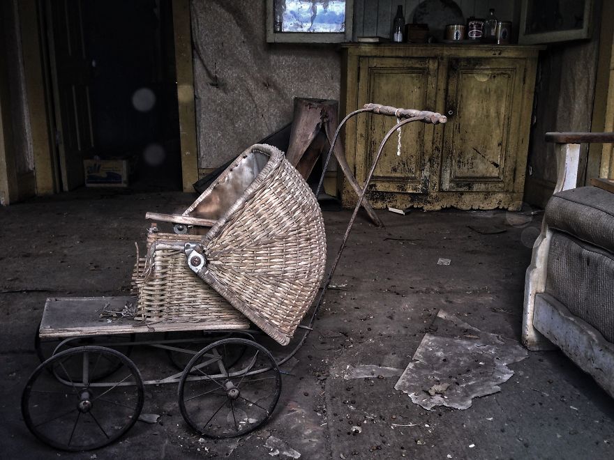 A Photographic Essay Of A Ghost Town In California A Photographic Essay Of A Ghost Town In California