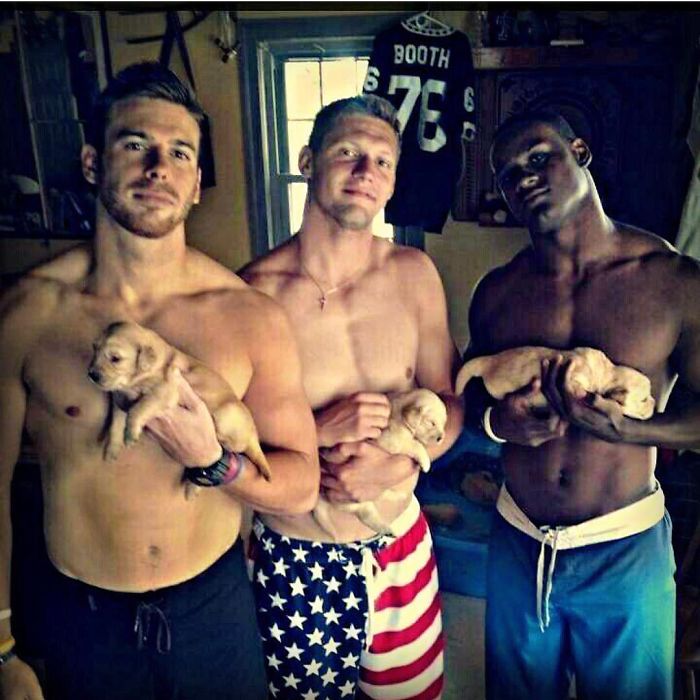 Hilarious Pics Of Men Mimicking Women’s Instagram Photos Hilarious Pics Of Men Mimicking Women’s Instagram Photos