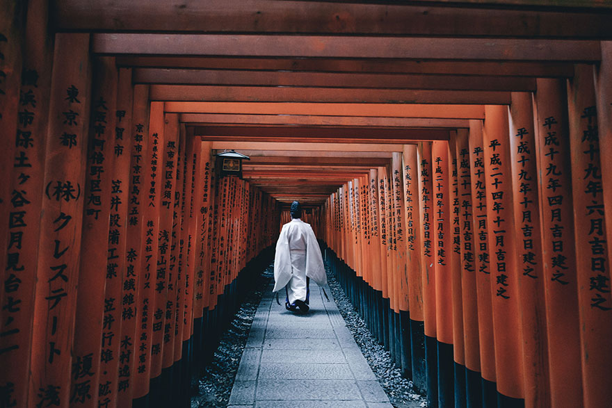 Japanese Photographer Documents The Beauty Of Everyday Life In Japan