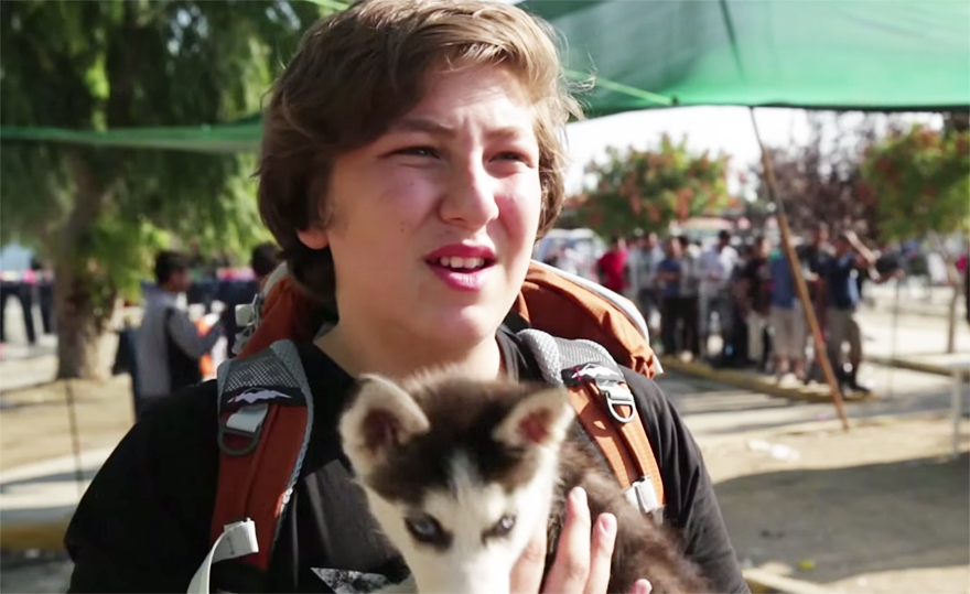 17-Year-Old Syrian Refugee Carried His Puppy 500km To Greece