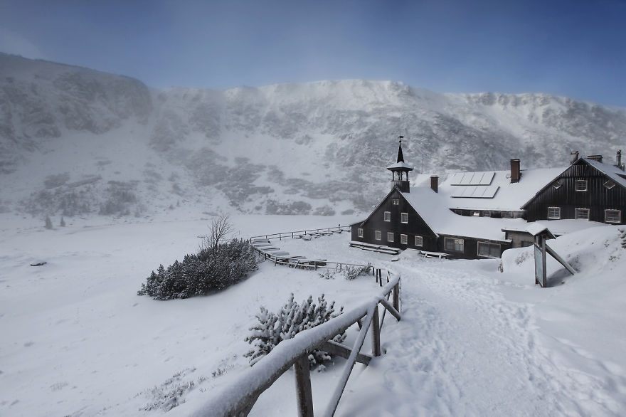 For 13 Years, I Photographed One Mountain Range And This Is The Result