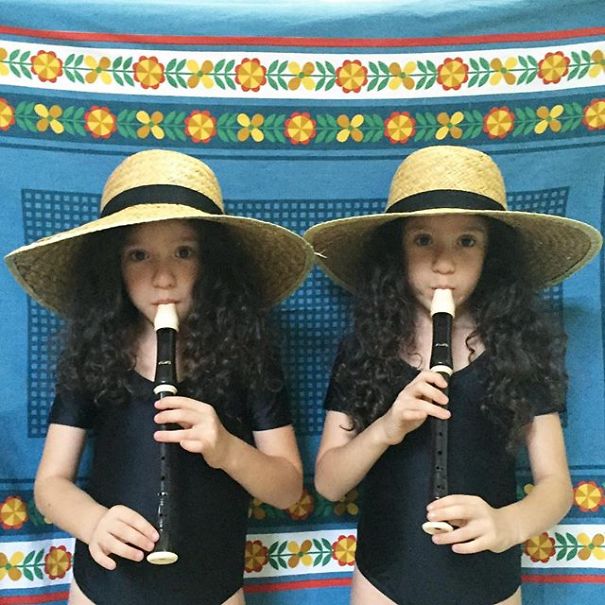 Mirror Sisters Mirror Sisters