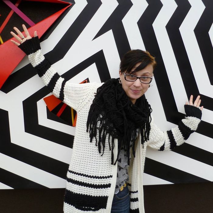 92 People Who Accidentally Dressed Like Their Surroundings