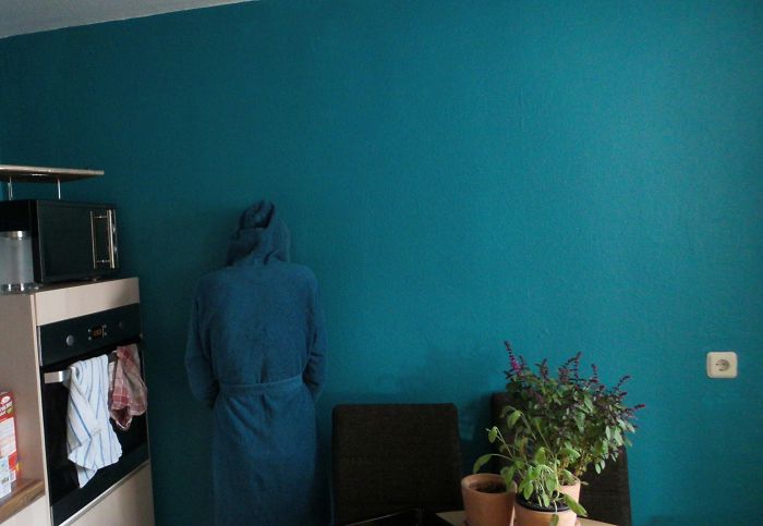 92 People Who Accidentally Dressed Like Their Surroundings