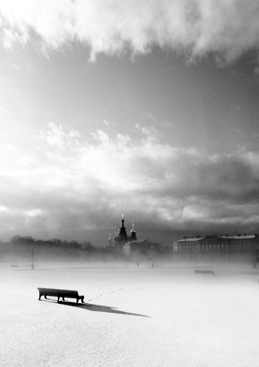 The Beauty Of Winter Captured In Minimalist Pictures