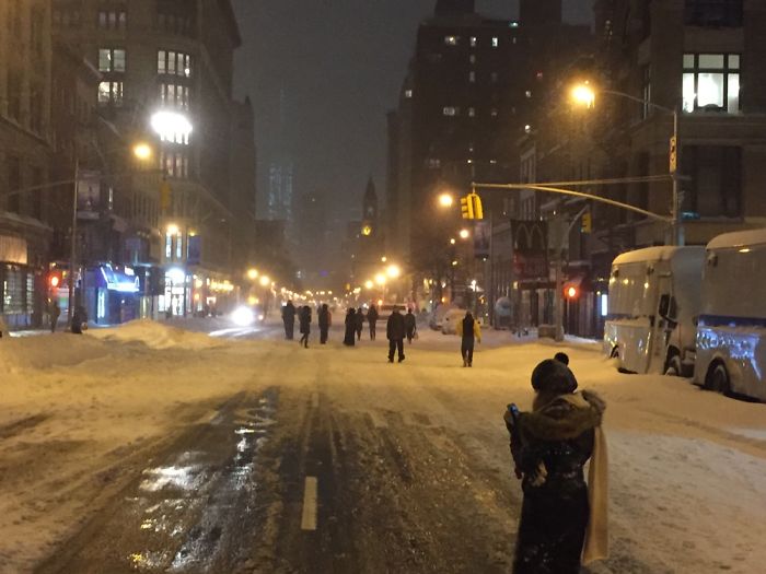 72 Pics That Perfectly Capture How Insane #Blizzard2016 Is 72 Pics That Perfectly Capture How Insane #Blizzard2016 Is
