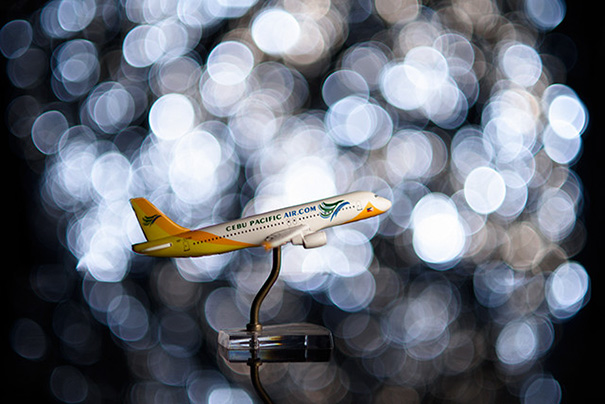 El Bokeh Wall: How To Make Gorgeous Backgrounds Using Aluminum Foil El Bokeh Wall: How To Make Gorgeous Backgrounds Using Aluminum Foil