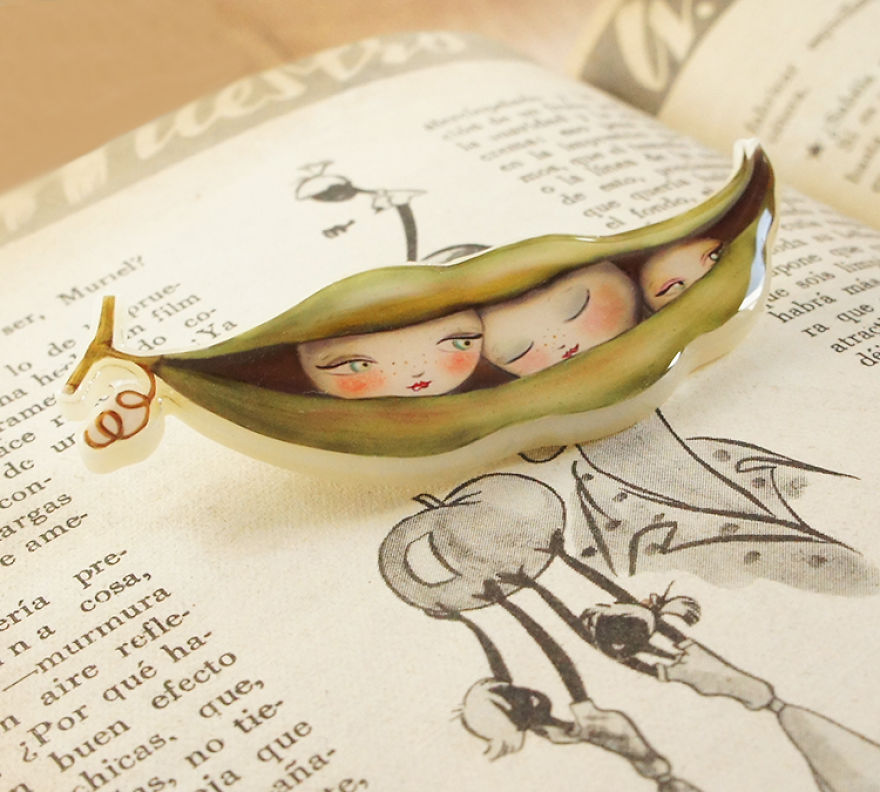 We Create Fairy-Tale Inspired Necklaces With Tiny Scenes Inside