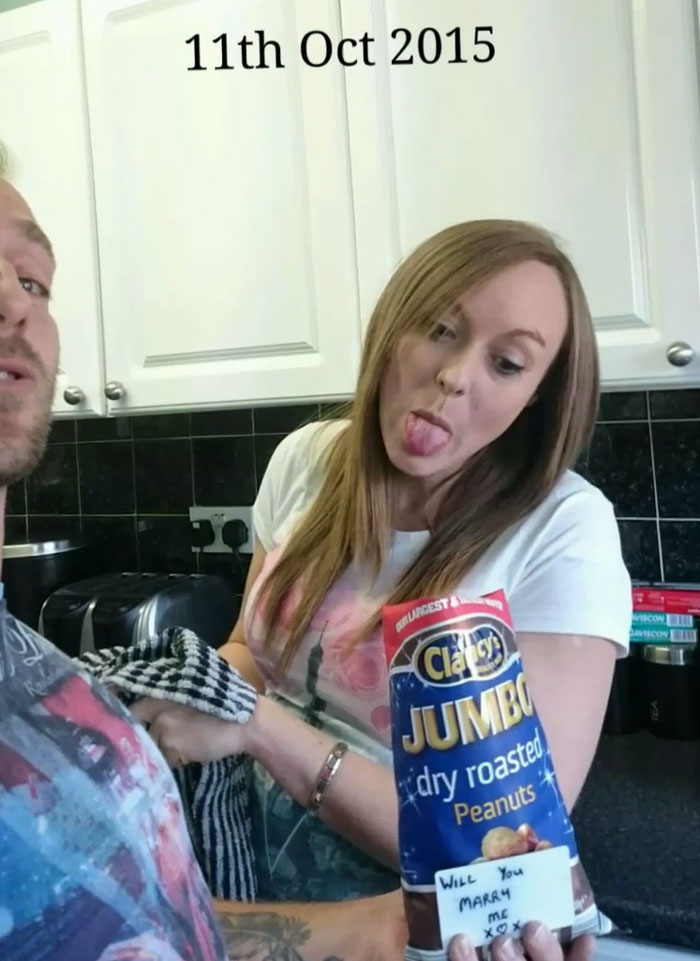 Guy Hides Marriage Proposal In Every Photo With His Girlfriend For Months Guy Hides Marriage Proposal In Every Photo With His Girlfriend For Months