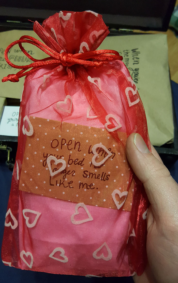 Couple In Long Distance Relationship Found The Cutest Way To Make It Work Couple In Long Distance Relationship Found The Cutest Way To Make It Work