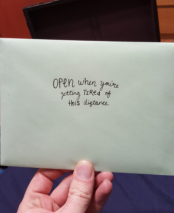 Couple In Long Distance Relationship Found The Cutest Way To Make It Work Couple In Long Distance Relationship Found The Cutest Way To Make It Work