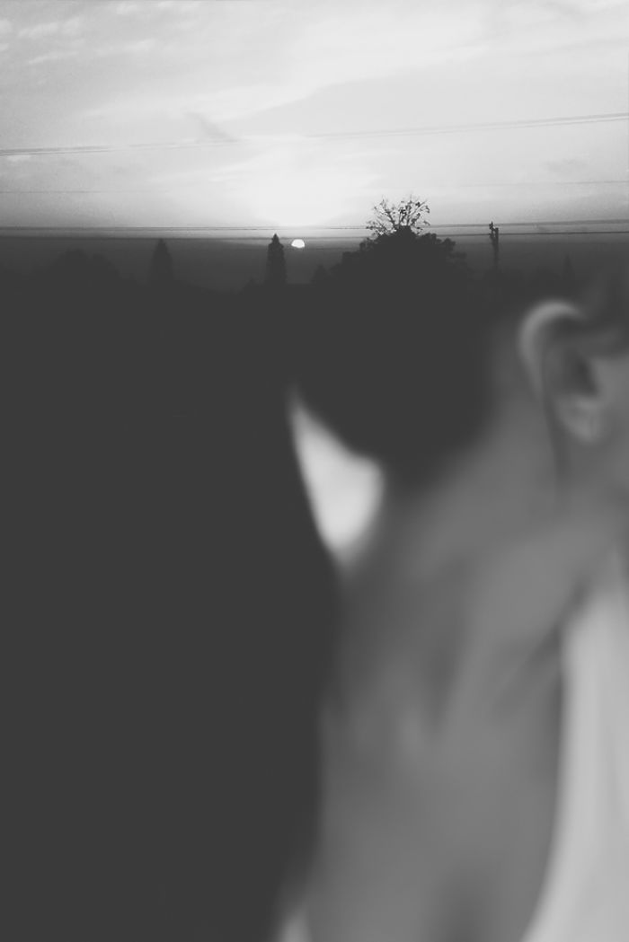 I Don&#8217;t Like To Show My Face In Photos So I Take Faceless Portraits