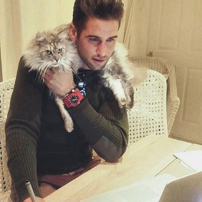 Hot Dudes With Kittens Instagram Is What You Need Right Meow Hot Dudes With Kittens Instagram Is What You Need Right Meow