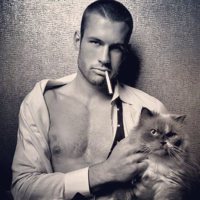Hot Dudes With Kittens Instagram Is What You Need Right Meow Hot Dudes With Kittens Instagram Is What You Need Right Meow