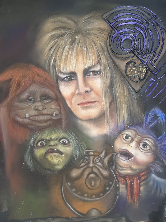 Artists Pay Tribute To Late David Bowie (289 Pics)