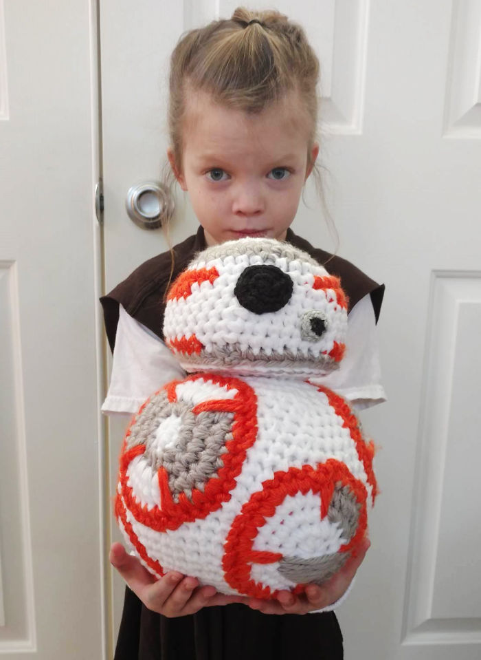 I Crocheted This BB-8 For My Little &#8216;Rey&#8217;