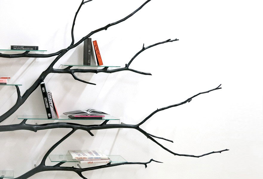 Artist Finds Fallen Tree Branch On Road, Turns It Into Shelf Artist Finds Fallen Tree Branch On Road, Turns It Into Shelf