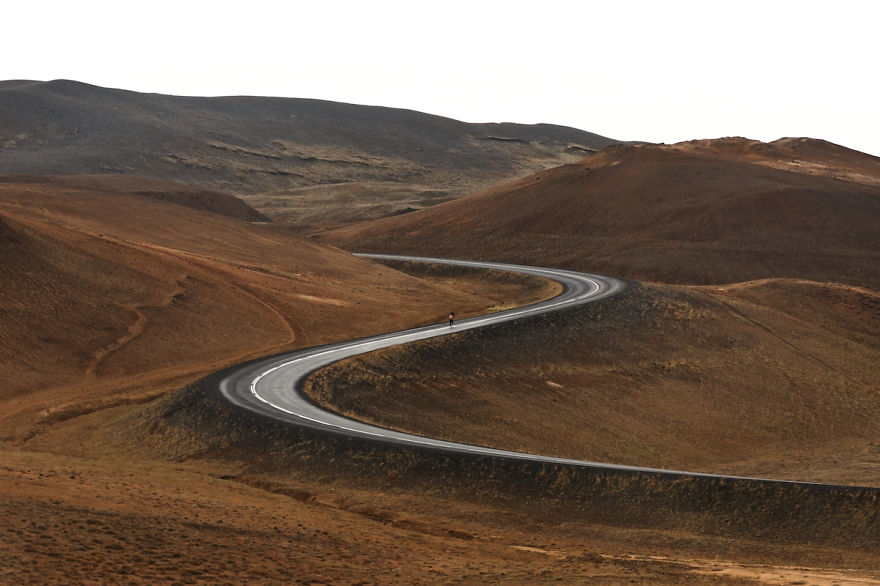 My Self-Portrait Series Taken In Iceland Show The Fragile Relationship Between Man And Nature My Self-Portrait Series Taken In Iceland Show The Fragile Relationship Between Man And Nature
