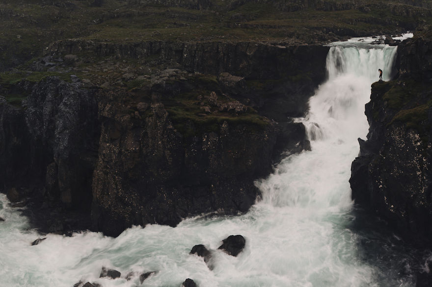 My Self-Portrait Series Taken In Iceland Show The Fragile Relationship Between Man And Nature My Self-Portrait Series Taken In Iceland Show The Fragile Relationship Between Man And Nature