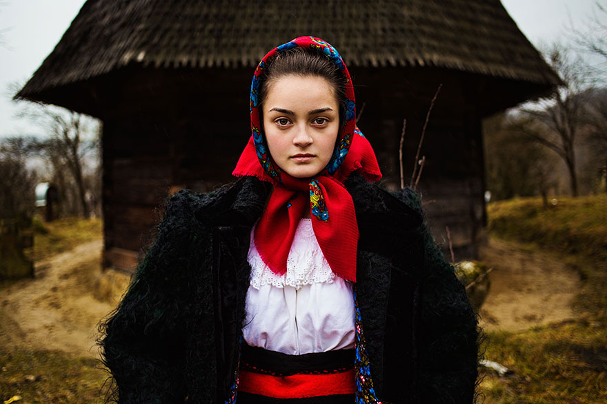 Romanian Photographer Shoots Women From 121 Countries To Show That Beauty Is Everywhere