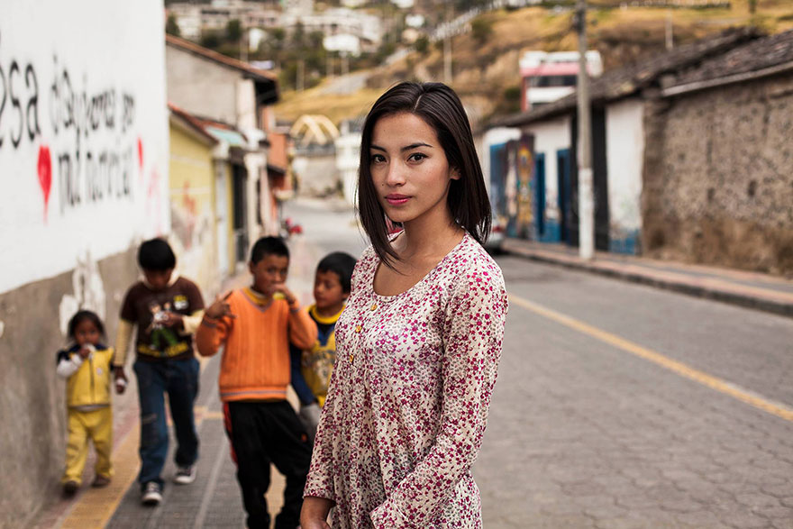 Romanian Photographer Shoots Women From 121 Countries To Show That Beauty Is Everywhere