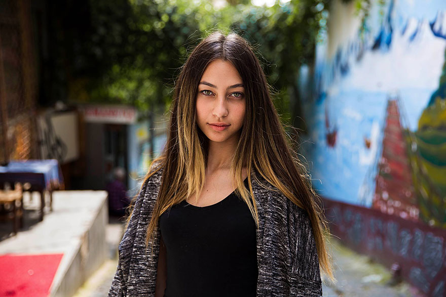 Romanian Photographer Shoots Women From 121 Countries To Show That Beauty Is Everywhere