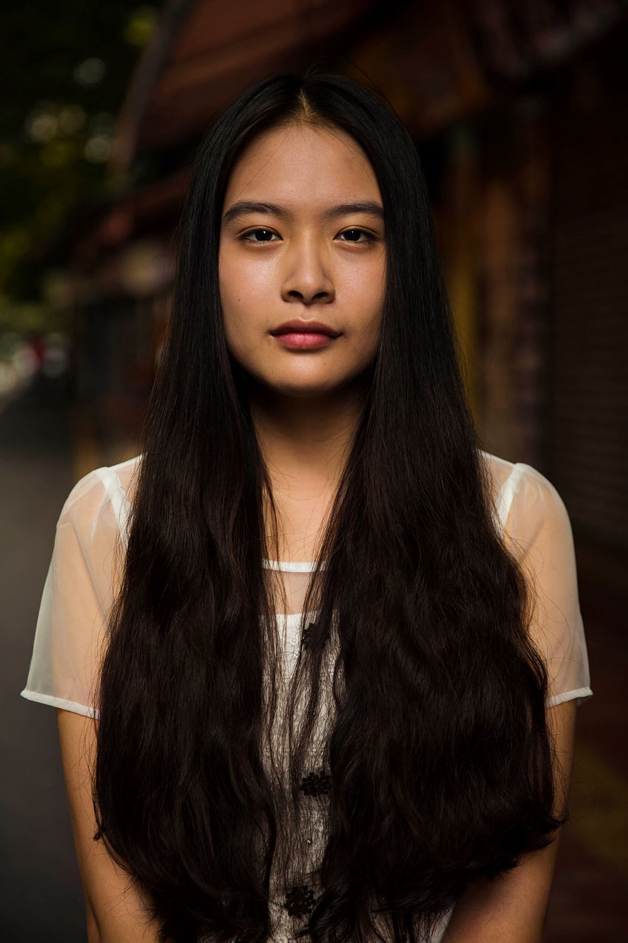 Romanian Photographer Shoots Women From 121 Countries To Show That Beauty Is Everywhere