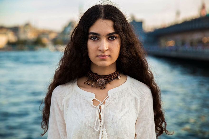 Romanian Photographer Shoots Women From 121 Countries To Show That Beauty Is Everywhere
