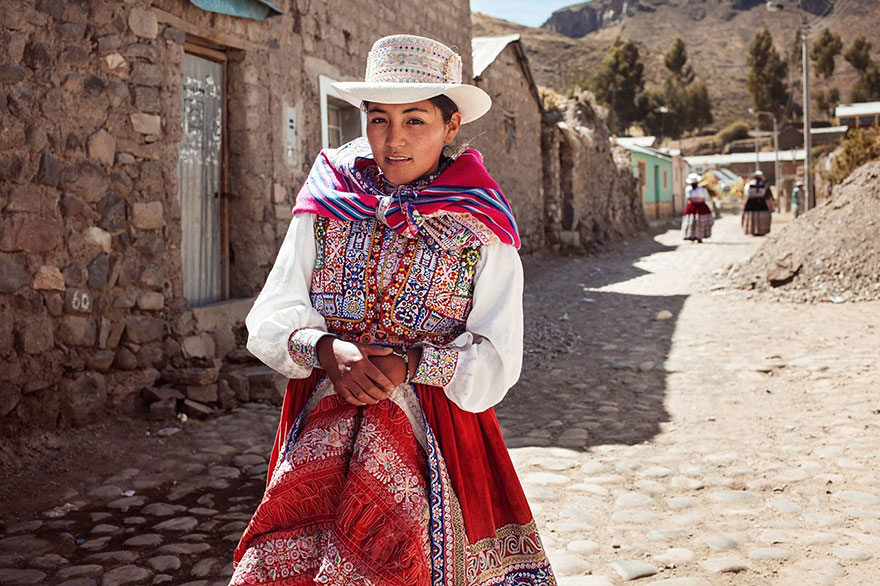 Romanian Photographer Shoots Women From 121 Countries To Show That Beauty Is Everywhere