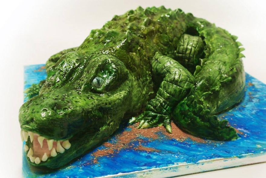 Being A Cake Sculptor: I’m Asked To Make Everything From Drunk Barbie To Game Of Thrones Meets Being A Cake Sculptor: I’m Asked To Make Everything From Drunk Barbie To Game Of Thrones Meets