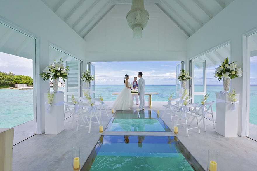 Overwater Wedding Pavilion With Glass Aisle Opens In Maldives Overwater Wedding Pavilion With Glass Aisle Opens In Maldives