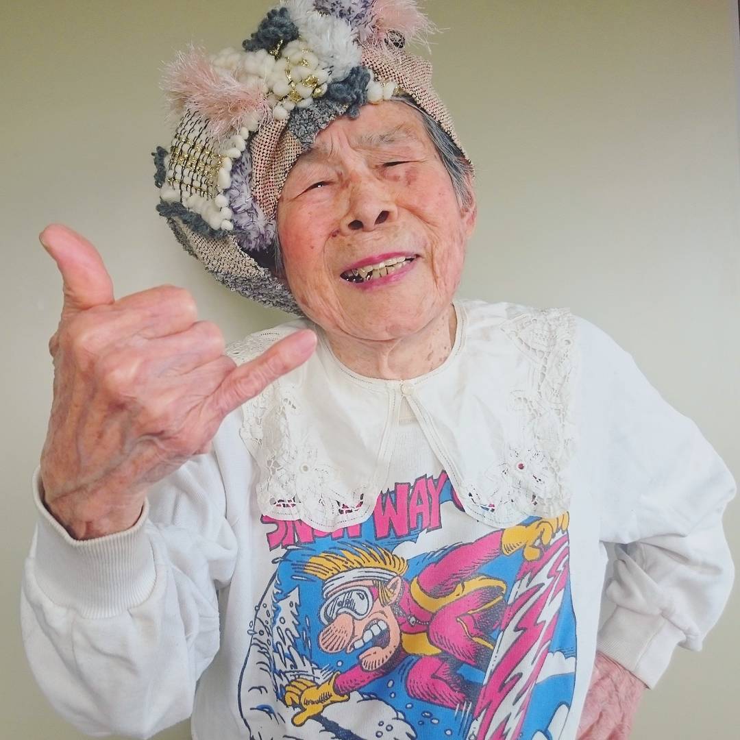 93-Year-Old Grandmother Models Her Granddaughter’s Clothes