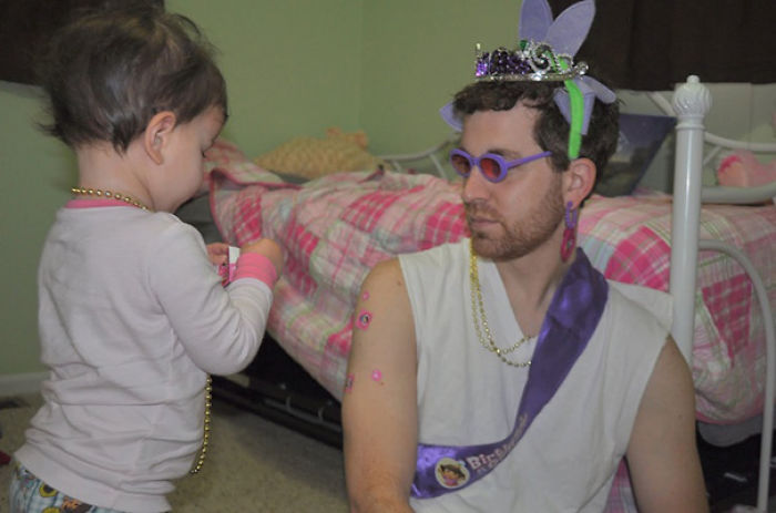 54 Dads Whose Daughters Made Them Pretty