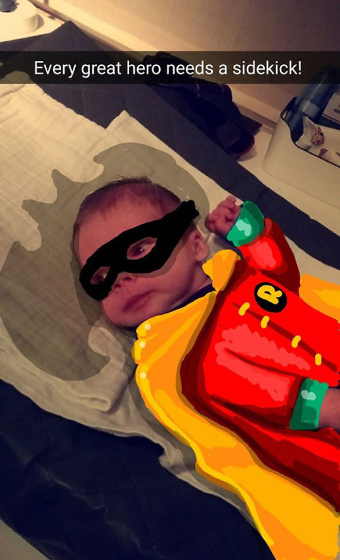 SNAPDAD: Dad Doodles On His Baby’s Snapchat Pics And It’s Adorable SNAPDAD: Dad Doodles On His Baby’s Snapchat Pics And It’s Adorable
