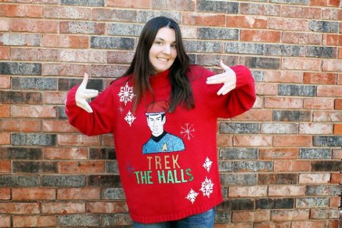 44 Of The Ugliest Christmas Sweaters Ever