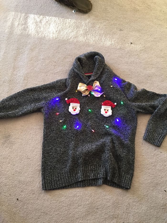 44 Of The Ugliest Christmas Sweaters Ever