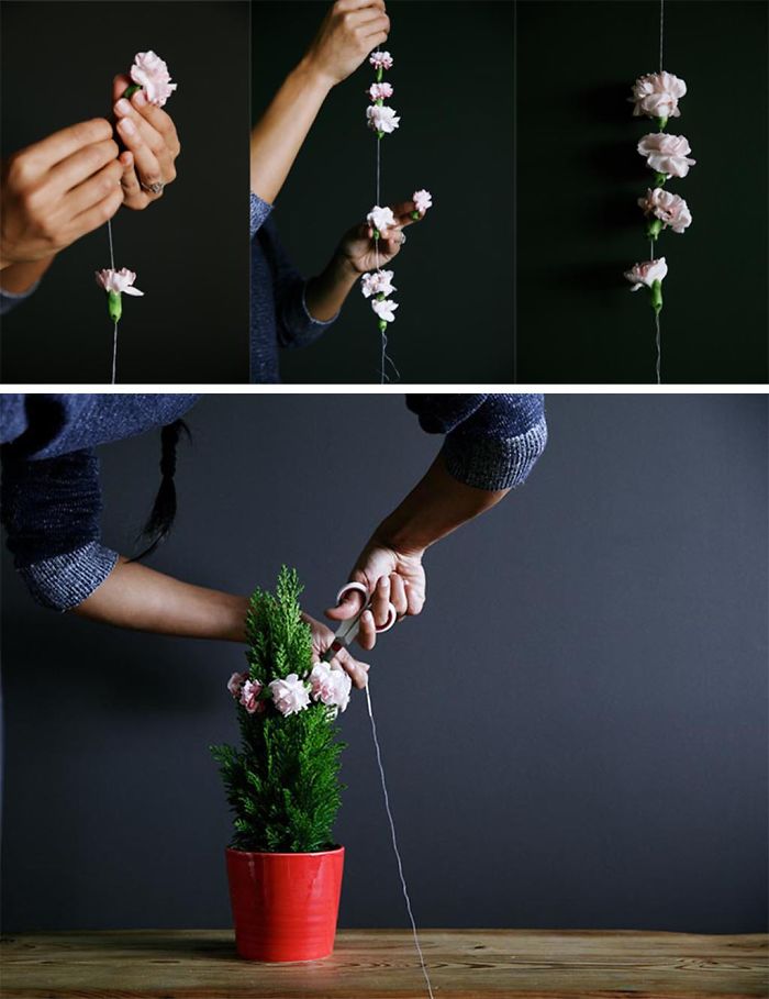 People Are Decorating Their Christmas Trees With Flowers And The Results Are Beautiful