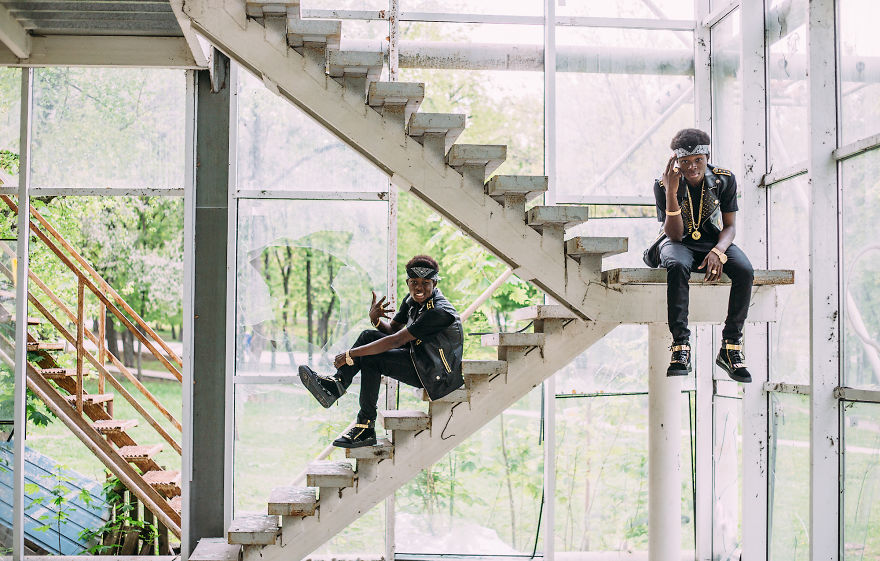 We Photograph Twins Around The World To Tell Their Stories We Photograph Twins Around The World To Tell Their Stories